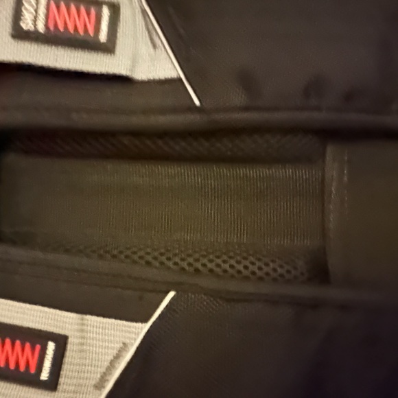 Gaming backpack - Picture 3 of 4